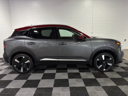 Certified 2025 Nissan Kicks SR AWD/4WD image 9