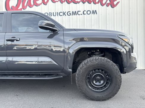 Used 2024 Toyota Tacoma SR5 image 25