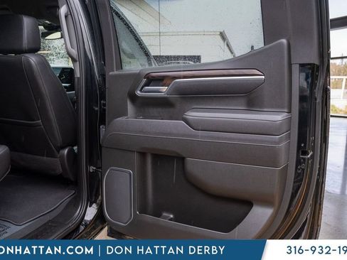 Used 2025 GMC Sierra 1500 SLT AWD/4WD image 20