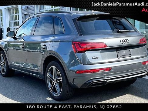 Used 2023 Audi Q5 e Premium Plus w/ Premium Plus Package AWD/4WD image 10