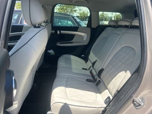 Used 2024 MINI Cooper Countryman S w/ Signature Upholstery Package image 7