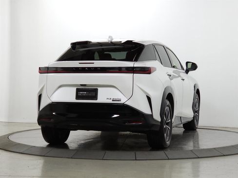 Certified 2023 Lexus RZ 450e Premium w/ Technology Package image 10