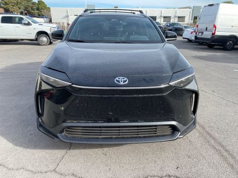 Used 2024 Toyota bZ4X XLE w/ Weather Package image 2