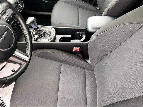 Used 2025 Hyundai Kona SEL image 20