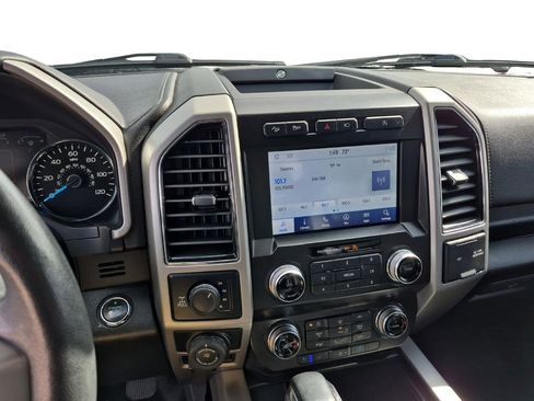 Used 2020 Ford F150 Lariat w/ Equipment Group 502A Luxury AWD/4WD image 22