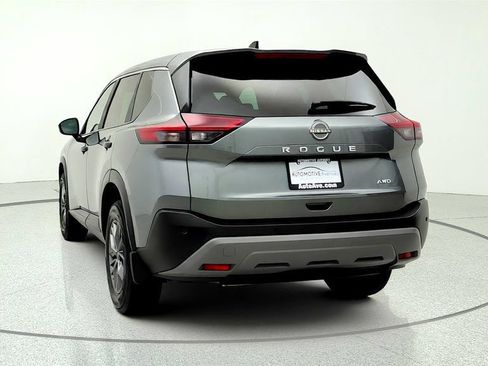 Used 2023 Nissan Rogue S AWD/4WD image 6
