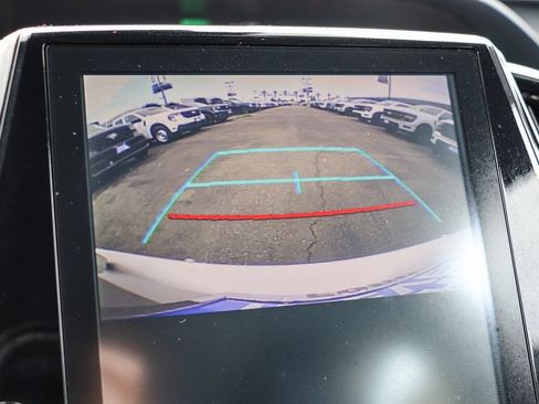Used 2017 Toyota Prius Prime Advanced FWD image 30