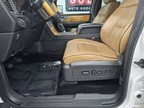 Used 2014 Lincoln Navigator 2WD w/ Equipment Group 101A image 8