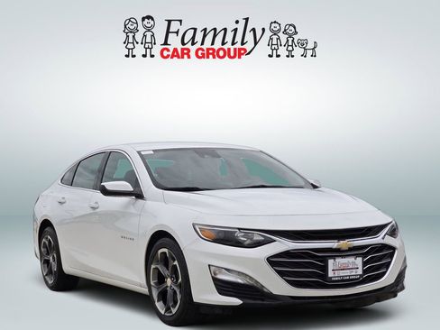 Used 2023 Chevrolet Malibu LT FWD image 2