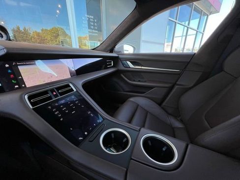 Used 2024 Porsche Taycan GTS w/ Premium Package image 27