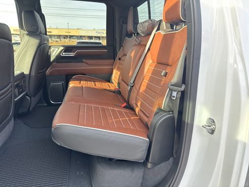 New 2026 GMC Sierra 2500 Denali Ultimate image 13