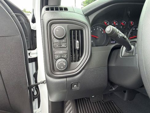 New 2026 Chevrolet Silverado 1500 Custom w/ Turbomax Blackout Package AWD/4WD image 20