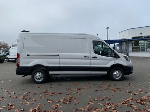 New 2026 Ford Transit 250 148 Medium Roof Extended AWD w/ Load Area Protection Package image 8