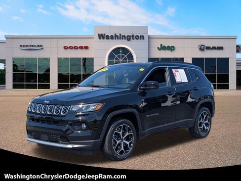 Used 2025 Jeep Compass Limited AWD/4WD image 1
