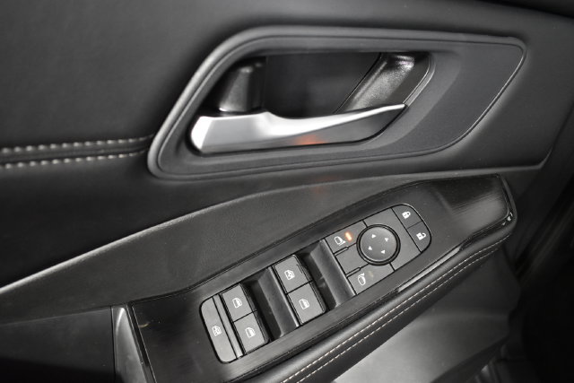 Certified 2026 Nissan Rogue Dark Armor AWD/4WD image 8