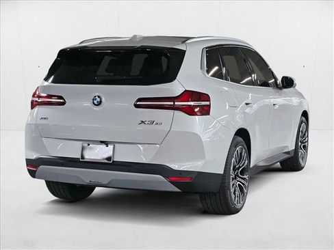 Used 2026 BMW X3 xDrive30 w/ Premium Package image 5