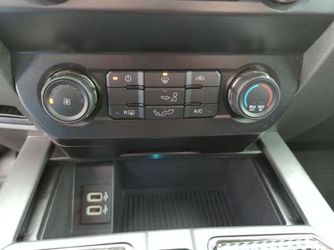 Used 2019 Ford F150 Raptor AWD/4WD image 28