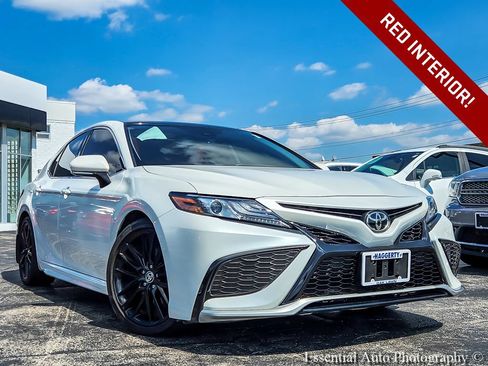 Used 2022 Toyota Camry XSE AWD/4WD image 1