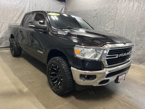 Used 2021 RAM 1500 Big Horn AWD/4WD image 1