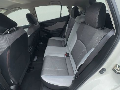 Used 2019 Subaru Crosstrek 2.0i AWD/4WD image 18