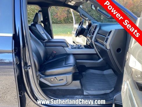 Used 2021 Ford Expedition XLT image 15