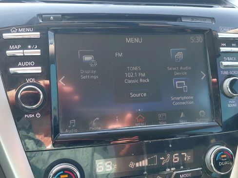 Used 2018 Nissan Murano SV AWD/4WD image 30