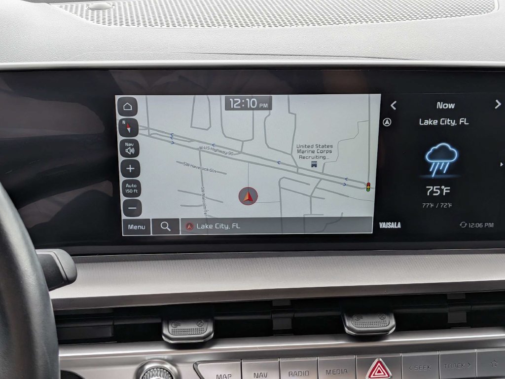 Used 2024 Kia Telluride LX FWD image 30