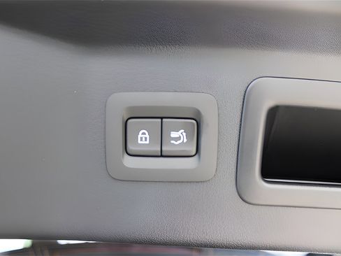 New 2025 MAZDA CX-70 3.3 Turbo w/ Preferred Package image 11