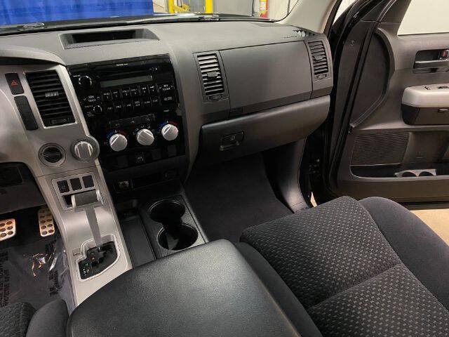Used 2009 Toyota Tundra 4x4 Double Cab w/ TRD Rock Warrior Pkg image 20