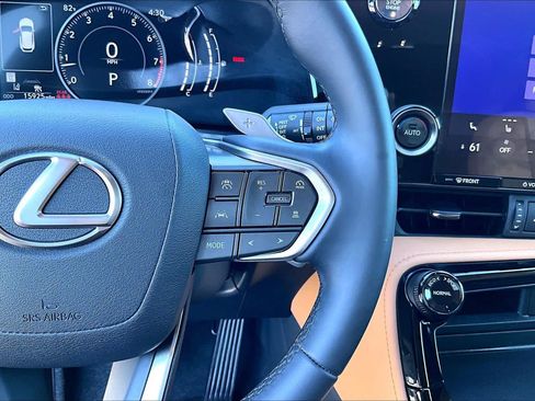 Certified 2024 Lexus NX 250 FWD image 23