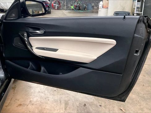 Used 2016 BMW M235i Coupe image 26