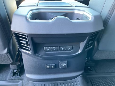 New 2026 Toyota Tundra Platinum image 28