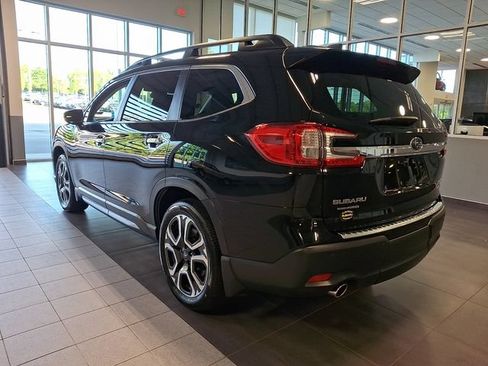 Certified 2025 Subaru Ascent Touring AWD/4WD image 4