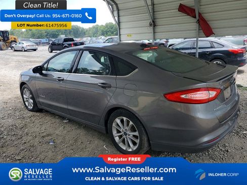Used 2014 Ford Fusion SE FWD image 3
