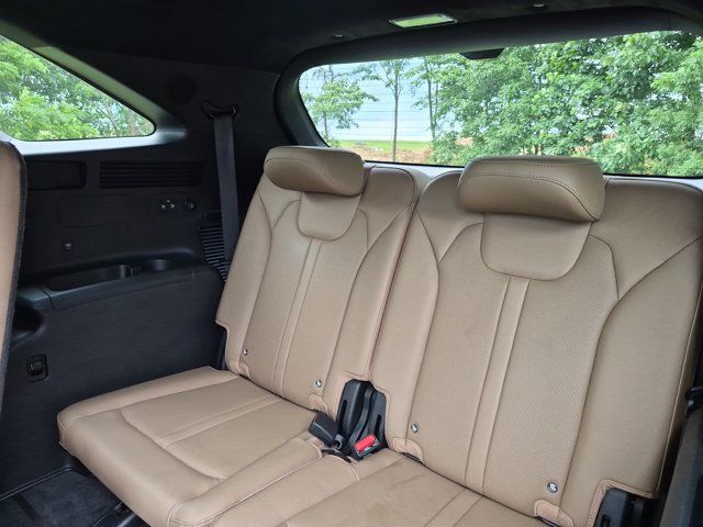 Certified 2025 Kia Sorento SX Prestige w/ Olive Brown Leather Package AWD/4WD image 33