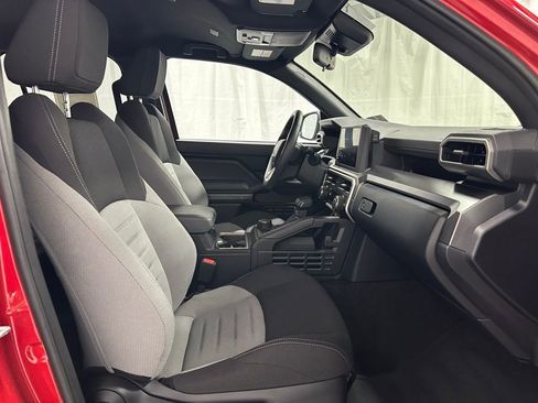 Used 2025 Toyota 4Runner TRD Off-Road image 59