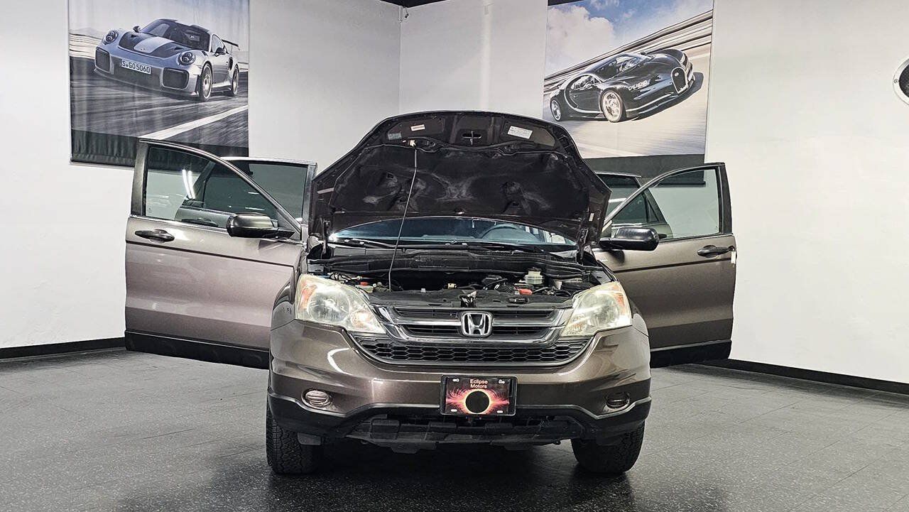 Used 2011 Honda CR-V LX image 2