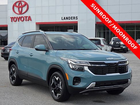 Used 2025 Kia Seltos EX w/ EX Sunroof Package AWD/4WD image 1
