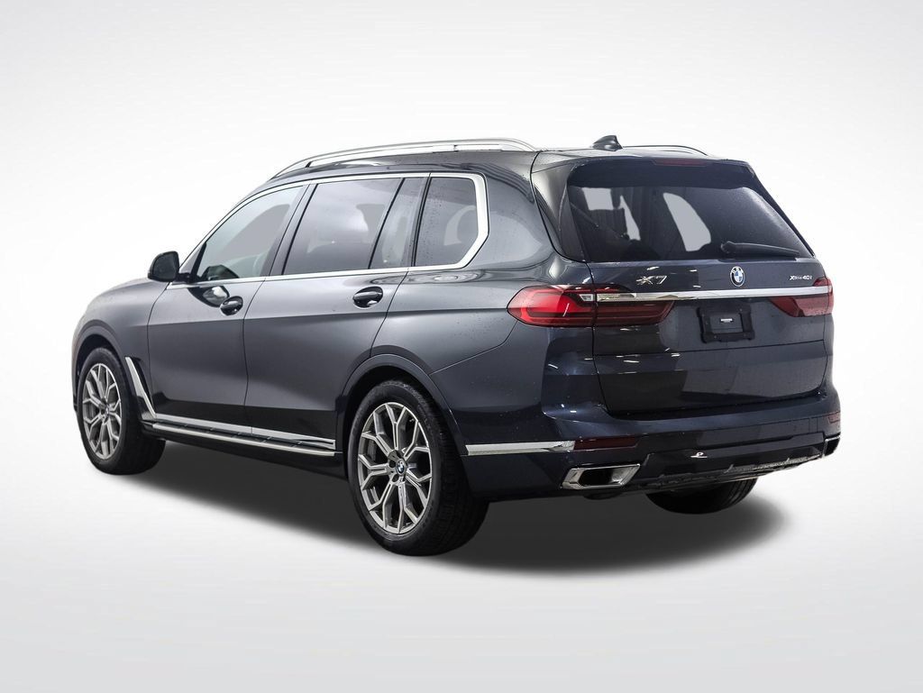Used 2022 BMW X7 xDrive40i w/ Premium Package AWD/4WD image 3