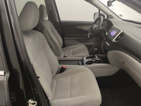 Used 2018 Honda Pilot LX image 21