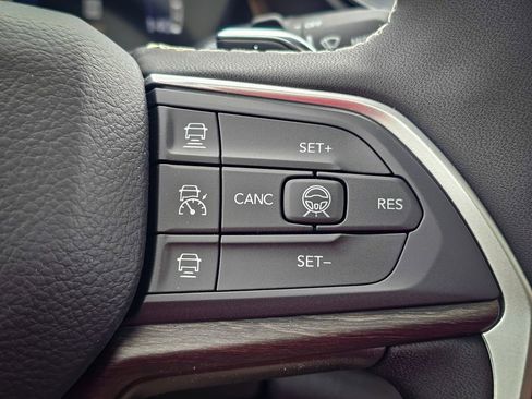New 2026 Jeep Grand Cherokee Limited AWD/4WD image 21