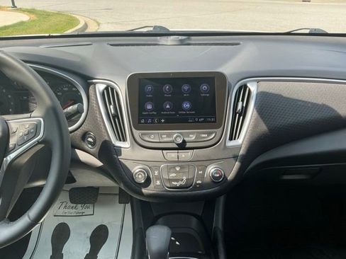 Used 2023 Chevrolet Malibu RS w/ LPO, Floor Liner Package FWD image 27