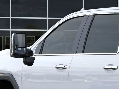 New 2026 GMC Sierra 2500 Denali w/ Denali Reserve Package image 12