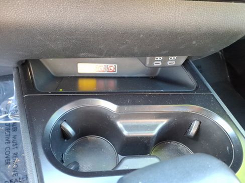 Used 2024 Lexus UX 250h AWD image 19