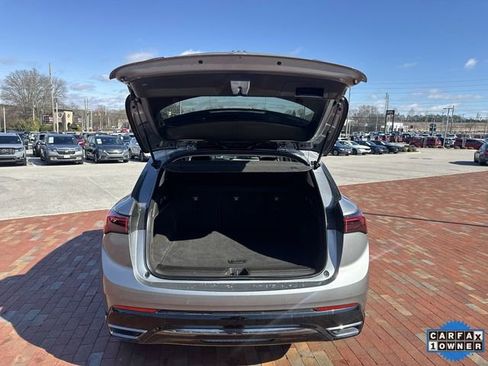 Used 2024 Buick Envision Sport Touring AWD/4WD image 29