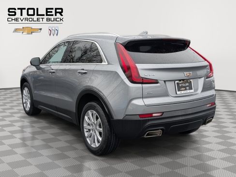 Used 2023 Cadillac XT4 Luxury w/ Cold Weather Package image 3