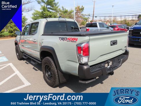 Used 2023 Toyota Tacoma TRD Off-Road image 8