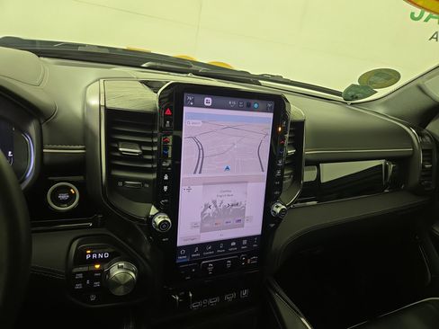 Certified 2025 RAM 1500 Limited image 24