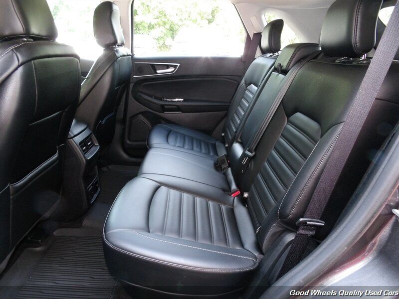Used 2020 Ford Edge SEL w/ Convenience Package AWD/4WD image 14