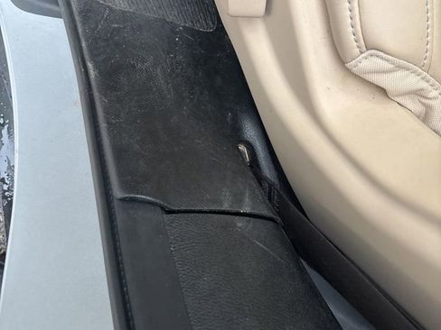 Used 2021 Jeep Grand Cherokee L Limited w/ Luxury Tech Group II image 11